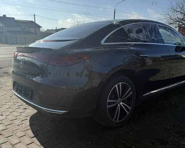 Чорний Мерседес EQE, об'ємом двигуна 0 л та пробігом 28 тис. км за 29300 $, фото 17 на Automoto.ua