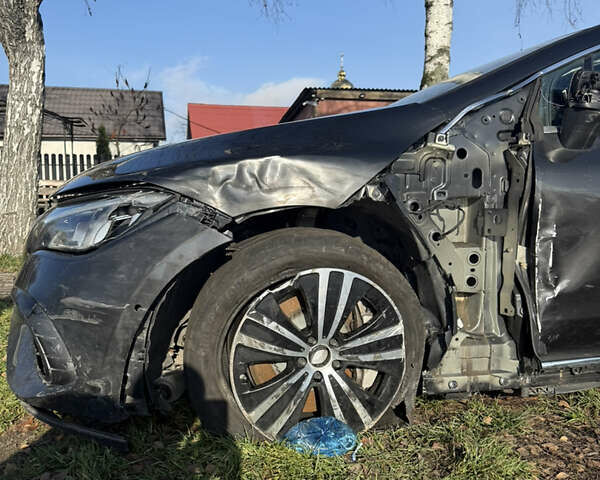 Чорний Мерседес EQE, об'ємом двигуна 0 л та пробігом 28 тис. км за 29300 $, фото 7 на Automoto.ua