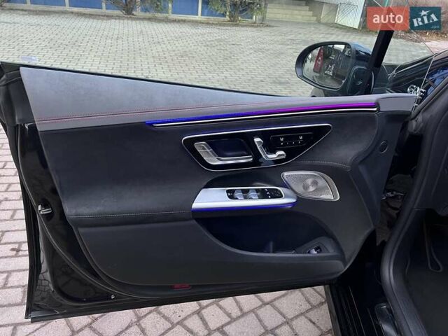 Черный Мерседес EQE, объемом двигателя 0 л и пробегом 95 тыс. км за 55000 $, фото 18 на Automoto.ua