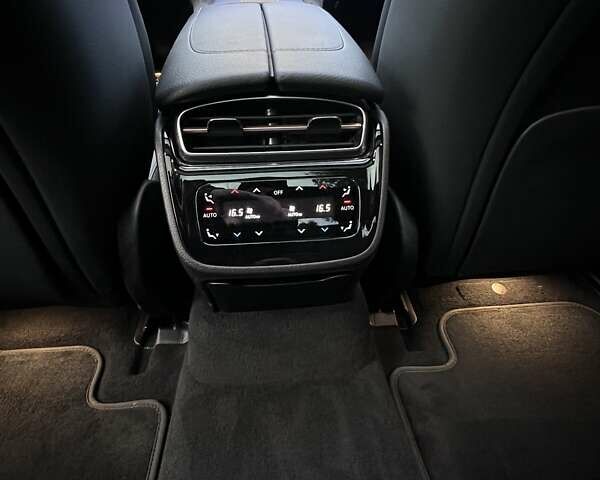 Черный Мерседес EQE, объемом двигателя 0 л и пробегом 95 тыс. км за 55000 $, фото 24 на Automoto.ua