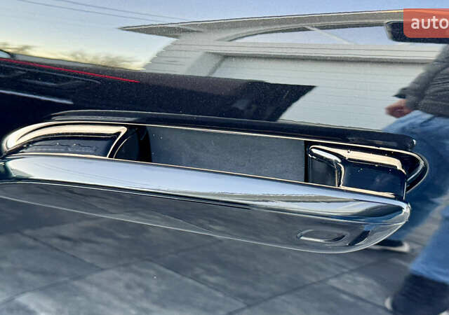 Черный Мерседес EQE, объемом двигателя 0 л и пробегом 14 тыс. км за 56800 $, фото 104 на Automoto.ua