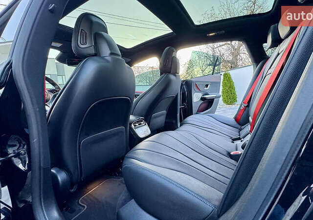 Черный Мерседес EQE, объемом двигателя 0 л и пробегом 14 тыс. км за 56800 $, фото 65 на Automoto.ua