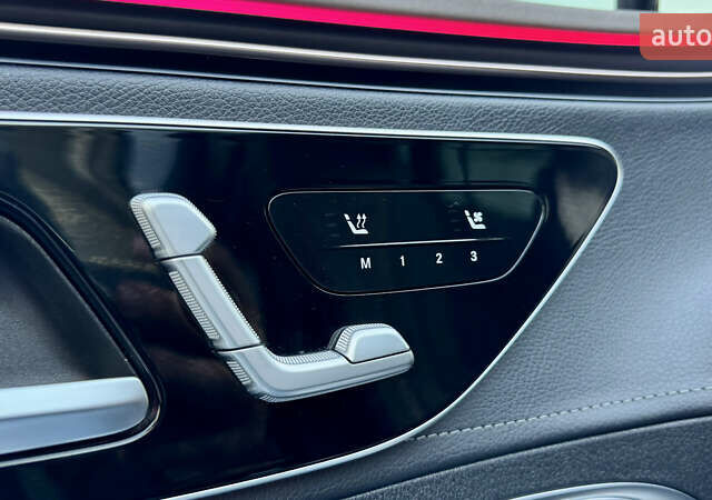 Черный Мерседес EQE, объемом двигателя 0 л и пробегом 14 тыс. км за 56800 $, фото 31 на Automoto.ua