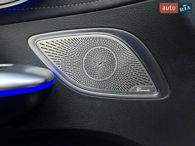 Черный Мерседес EQE, объемом двигателя 0 л и пробегом 95 тыс. км за 55000 $, фото 19 на Automoto.ua