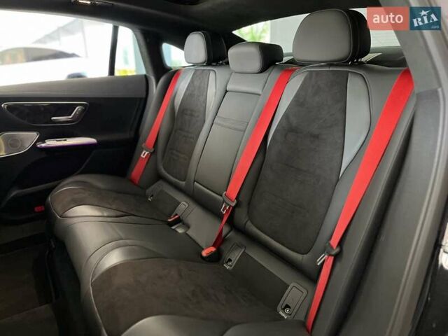 Мерседес EQE 2023 в Днепре (Днепропетровске) на Automoto.ua Черный Мерседес EQE, объемом двигателя 0 л и пробегом 14 тыс. км за 72000 $, фото 20 на Automoto.ua