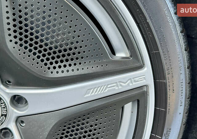 Черный Мерседес EQE, объемом двигателя 0 л и пробегом 14 тыс. км за 56800 $, фото 12 на Automoto.ua