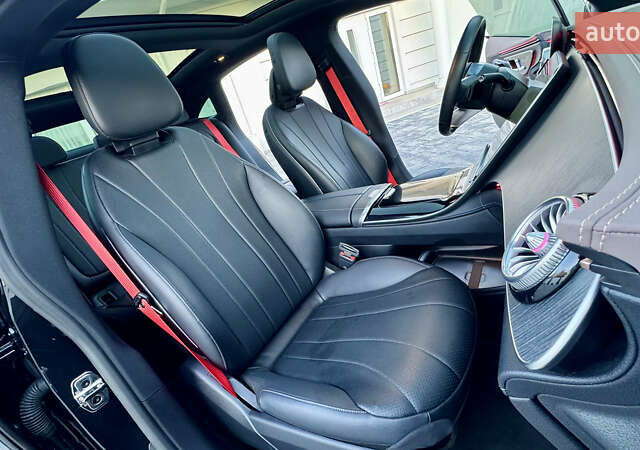 Черный Мерседес EQE, объемом двигателя 0 л и пробегом 14 тыс. км за 56800 $, фото 19 на Automoto.ua