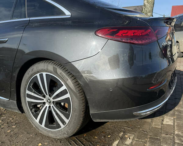 Чорний Мерседес EQE, об'ємом двигуна 0 л та пробігом 28 тис. км за 29300 $, фото 15 на Automoto.ua