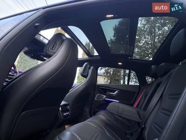 Черный Мерседес EQE, объемом двигателя 0 л и пробегом 95 тыс. км за 55000 $, фото 25 на Automoto.ua