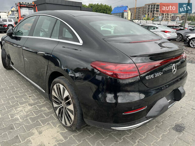 Чорний Мерседес EQE, об'ємом двигуна 0 л та пробігом 4 тис. км за 19000 $, фото 6 на Automoto.ua