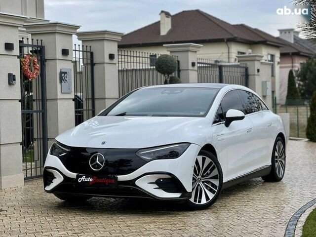 Мерседес EQE, объемом двигателя 4.25 л и пробегом 11 тыс. км за 44000 $, фото 3 на Automoto.ua