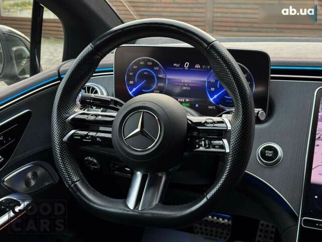 Мерседес EQE, объемом двигателя 0 л и пробегом 39 тыс. км за 59000 $, фото 26 на Automoto.ua