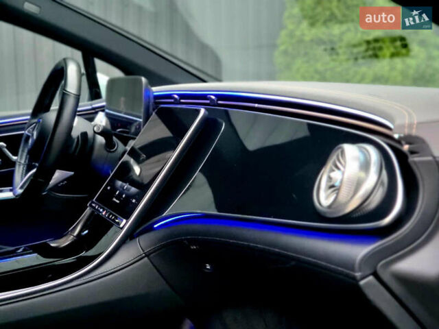 Мерседес EQE, об'ємом двигуна 0 л та пробігом 284 тис. км за 34999 $, фото 15 на Automoto.ua