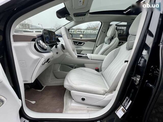 Мерседес EQE, объемом двигателя 0 л и пробегом 2 тыс. км за 54900 $, фото 22 на Automoto.ua