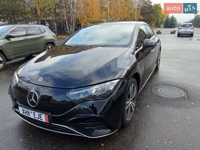 Мерседес EQE, объемом двигателя 0 л и пробегом 42 тыс. км за 39990 $, фото 4 на Automoto.ua