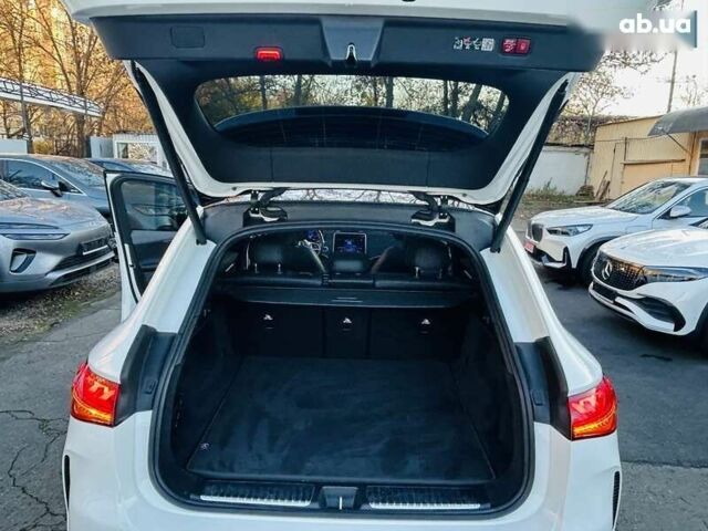 Мерседес EQE, объемом двигателя 0 л и пробегом 16 тыс. км за 52999 $, фото 5 на Automoto.ua