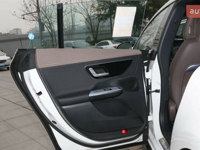 купити нове авто Мерседес EQE 2025 року від офіційного дилера Bex Auto Мерседес фото