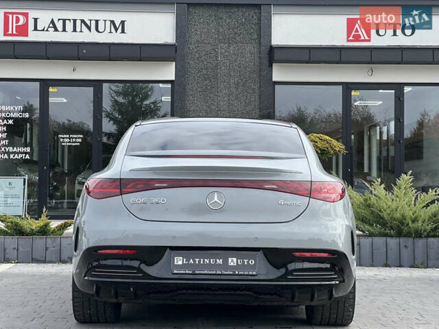 Сірий Мерседес EQE, об'ємом двигуна 0 л та пробігом 50 тис. км за 68000 $, фото 4 на Automoto.ua