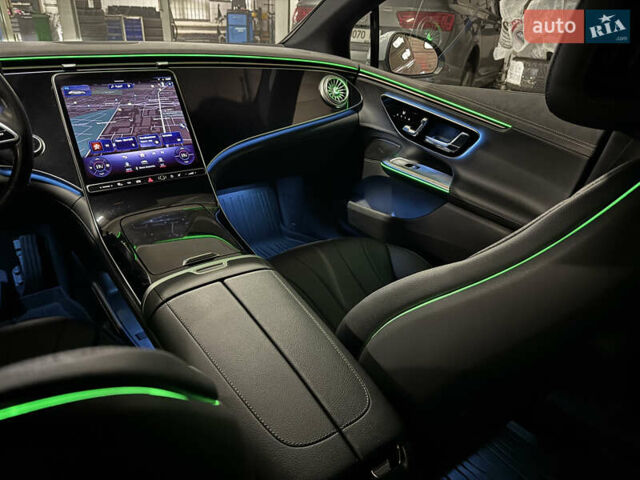 Мерседес EQE 2022 в Киеве на Automoto.ua Серый Мерседес EQE, объемом двигателя 0 л и пробегом 82 тыс. км за 39999 $, фото 38 на Automoto.ua