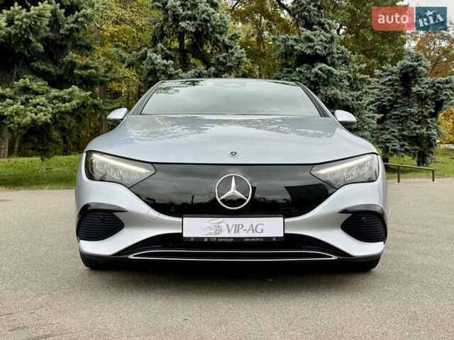 Мерседес EQE 2022 в Киеве на Automoto.ua Серый Мерседес EQE, объемом двигателя 0 л и пробегом 82 тыс. км за 39999 $, фото 2 на Automoto.ua