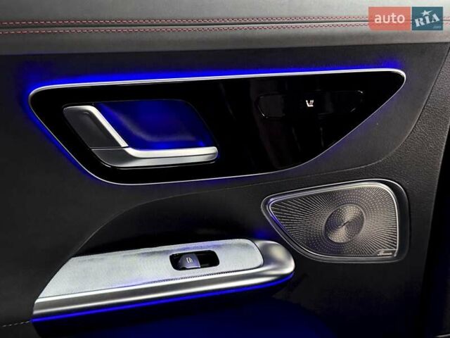 Серый Мерседес EQE, объемом двигателя 0 л и пробегом 41 тыс. км за 59900 $, фото 52 на Automoto.ua