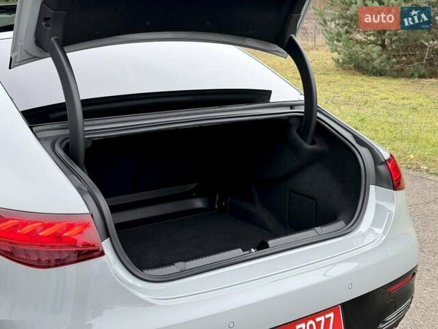 Серый Мерседес EQE, объемом двигателя 0 л и пробегом 41 тыс. км за 59900 $, фото 19 на Automoto.ua