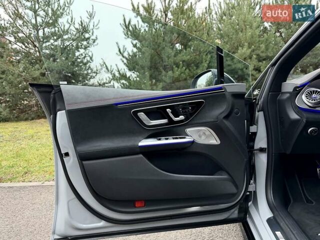 Серый Мерседес EQE, объемом двигателя 0 л и пробегом 41 тыс. км за 59900 $, фото 21 на Automoto.ua