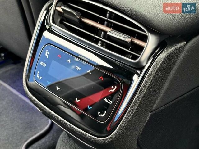 Серый Мерседес EQE, объемом двигателя 0 л и пробегом 41 тыс. км за 59900 $, фото 50 на Automoto.ua