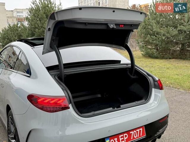 Серый Мерседес EQE, объемом двигателя 0 л и пробегом 41 тыс. км за 59900 $, фото 18 на Automoto.ua