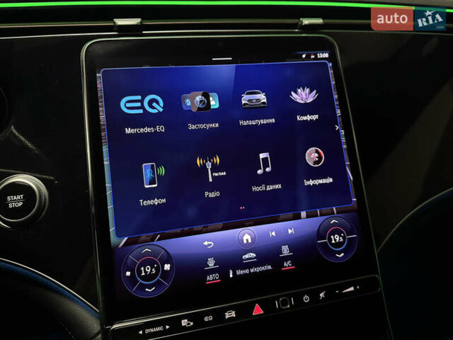Мерседес EQE 2022 в Киеве на Automoto.ua Серый Мерседес EQE, объемом двигателя 0 л и пробегом 82 тыс. км за 39999 $, фото 53 на Automoto.ua