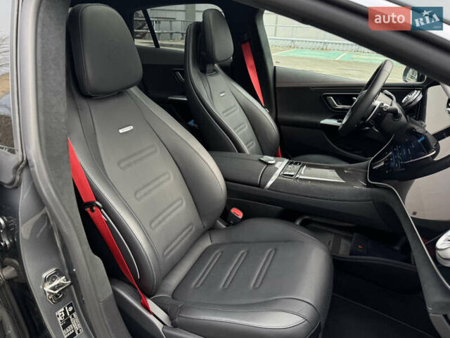 Серый Мерседес EQE, объемом двигателя 0 л и пробегом 9 тыс. км за 69900 $, фото 33 на Automoto.ua