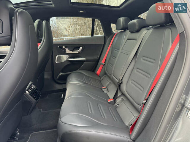 Серый Мерседес EQE, объемом двигателя 0 л и пробегом 9 тыс. км за 69900 $, фото 26 на Automoto.ua