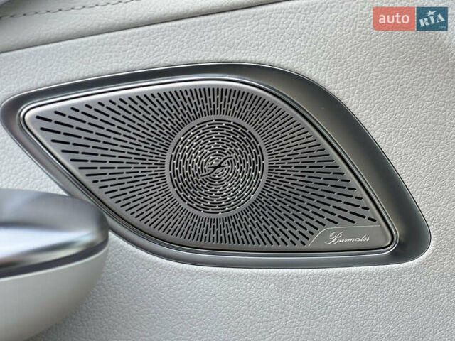 Сірий Мерседес EQE, об'ємом двигуна 0 л та пробігом 50 тис. км за 68000 $, фото 13 на Automoto.ua