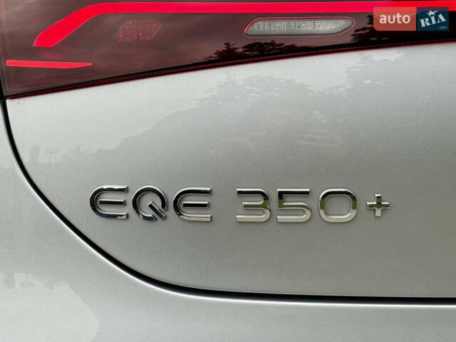 Мерседес EQE 2022 в Киеве на Automoto.ua Серый Мерседес EQE, объемом двигателя 0 л и пробегом 82 тыс. км за 39999 $, фото 75 на Automoto.ua