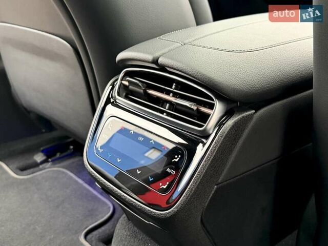 Серый Мерседес EQE, объемом двигателя 0 л и пробегом 41 тыс. км за 59900 $, фото 49 на Automoto.ua