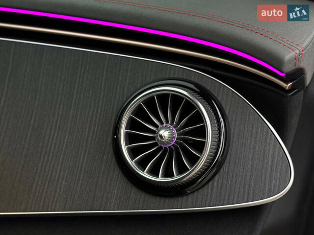 Серый Мерседес EQE, объемом двигателя 0 л и пробегом 18 тыс. км за 50000 $, фото 30 на Automoto.ua