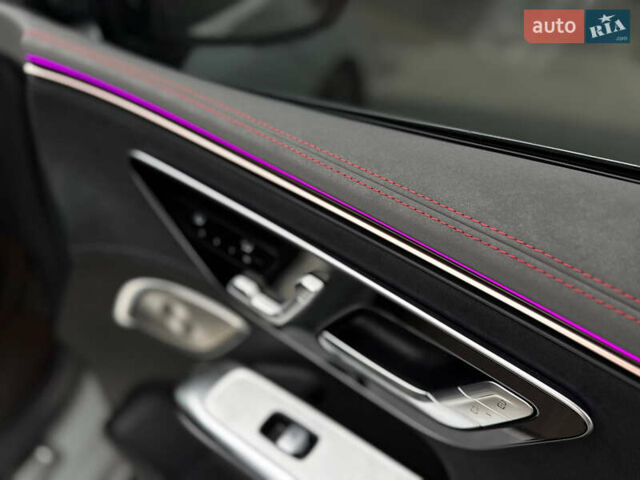 Серый Мерседес EQE, объемом двигателя 0 л и пробегом 18 тыс. км за 50000 $, фото 29 на Automoto.ua