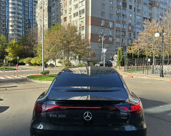 Серый Мерседес EQE, объемом двигателя 0 л и пробегом 38 тыс. км за 42500 $, фото 6 на Automoto.ua