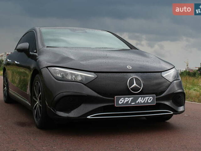 Серый Мерседес EQE, объемом двигателя 0 л и пробегом 30 тыс. км за 43800 $, фото 3 на Automoto.ua
