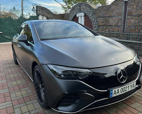 Серый Мерседес EQE, объемом двигателя 0 л и пробегом 28 тыс. км за 70000 $, фото 16 на Automoto.ua