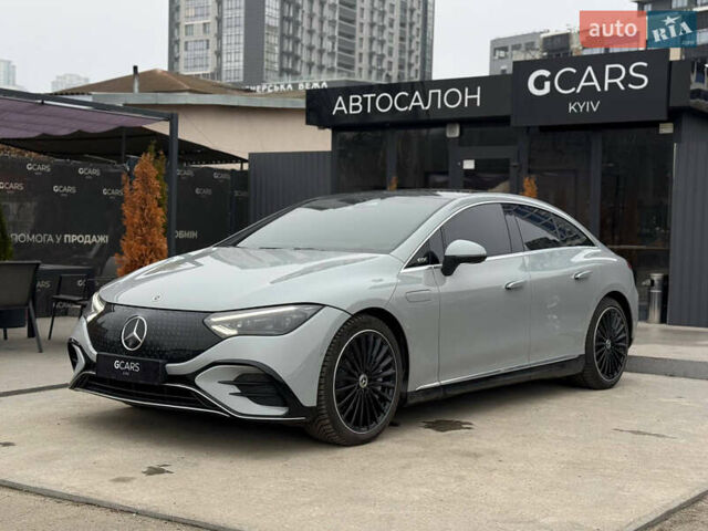 Серый Мерседес EQE, объемом двигателя 0 л и пробегом 18 тыс. км за 50000 $, фото 3 на Automoto.ua