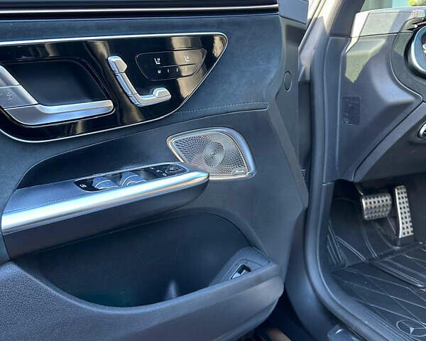 Серый Мерседес EQE, объемом двигателя 0 л и пробегом 28 тыс. км за 70000 $, фото 25 на Automoto.ua