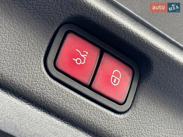 Мерседес EQE 2023 в Ковель на Automoto.ua Серый Мерседес EQE, объемом двигателя 0 л и пробегом 7 тыс. км за 66600 $, фото 25 на Automoto.ua