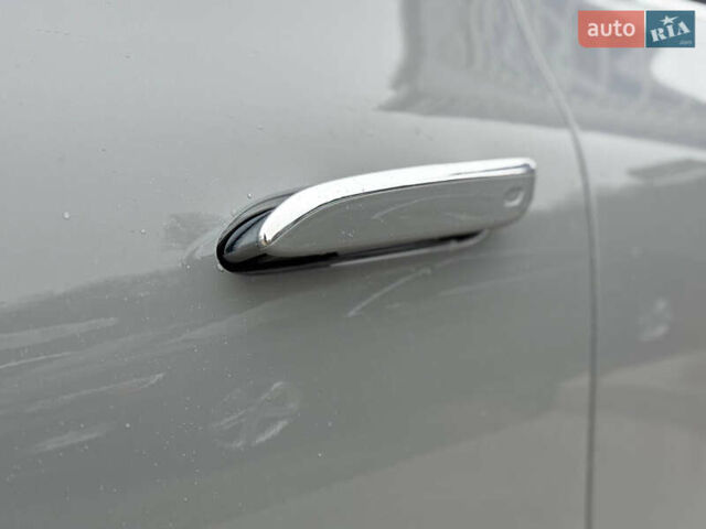 Серый Мерседес EQE, объемом двигателя 0 л и пробегом 18 тыс. км за 50000 $, фото 17 на Automoto.ua