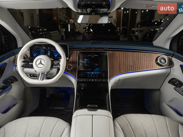 Серый Мерседес EQE, объемом двигателя 0 л и пробегом 27 тыс. км за 53900 $, фото 13 на Automoto.ua