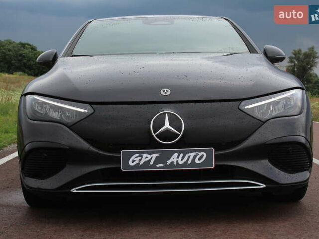 Серый Мерседес EQE, объемом двигателя 0 л и пробегом 30 тыс. км за 43800 $, фото 2 на Automoto.ua