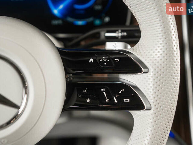 Серый Мерседес EQE, объемом двигателя 0 л и пробегом 27 тыс. км за 53900 $, фото 30 на Automoto.ua