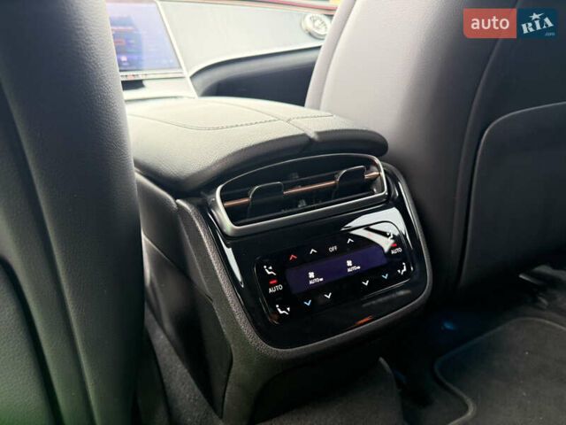 Синий Мерседес EQE, объемом двигателя 0 л и пробегом 21 тыс. км за 66000 $, фото 11 на Automoto.ua