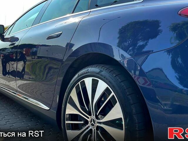 Синий Мерседес EQE, объемом двигателя 0.22 л и пробегом 5 тыс. км за 47000 $, фото 6 на Automoto.ua