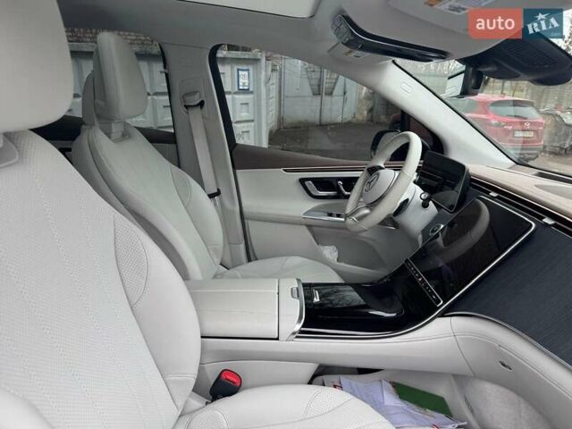 Зеленый Мерседес EQE, объемом двигателя 0 л и пробегом 28 тыс. км за 48900 $, фото 61 на Automoto.ua